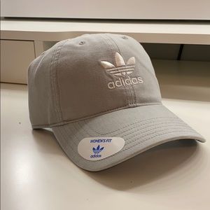 New light gray adidas women’s hat
